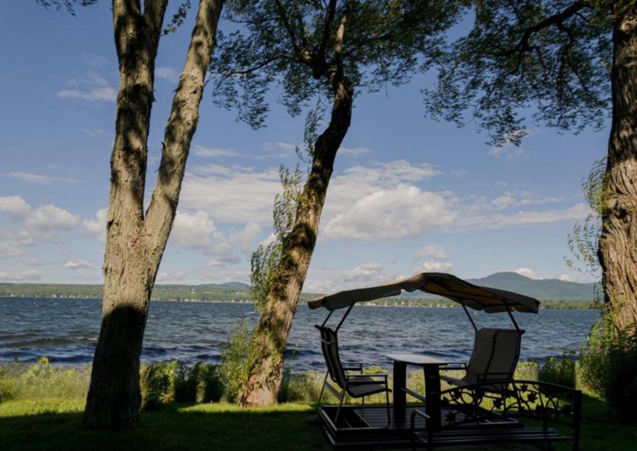 Magog Waterfront Condo מראה חיצוני תמונה