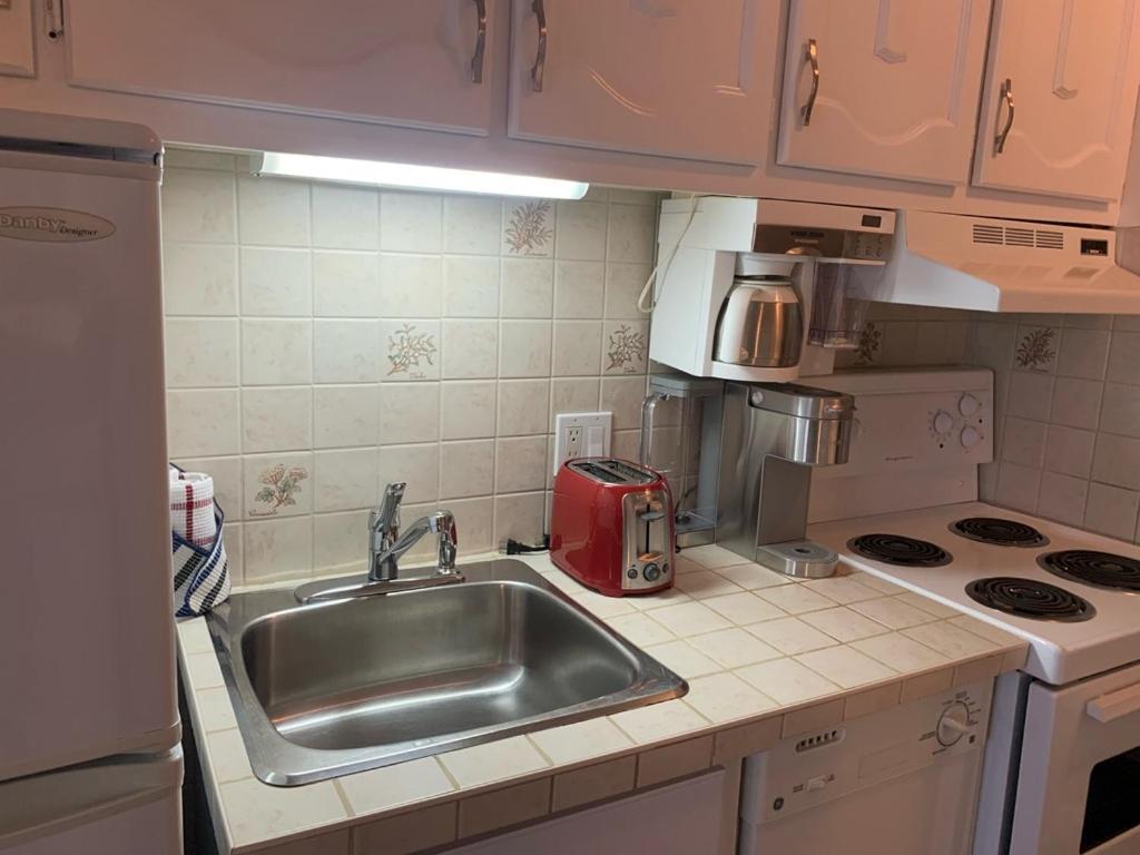 Magog Waterfront Condo מראה חיצוני תמונה
